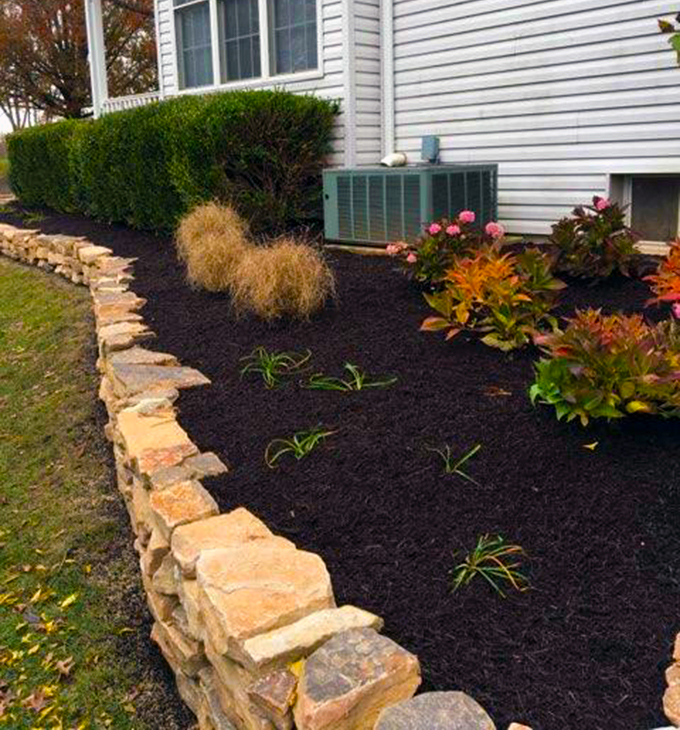 Natural Stacked Stone Garden Wall