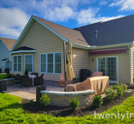 Patio with Seat Walls